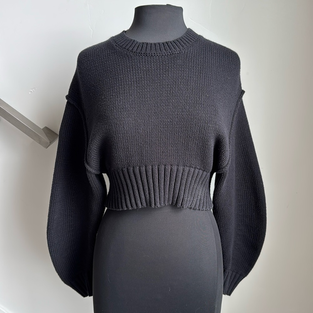 Urban Outfitters Cropped Black Knit Sweater XS Worn Twice